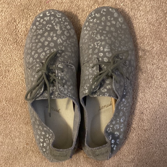 Sanuk Bianca Lux size 6 - Picture 3 of 4